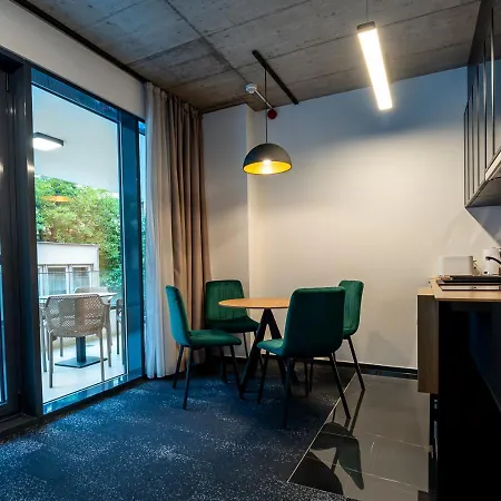 Noir Aparthotel