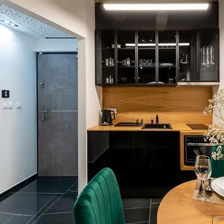 Noir 4* Szeged