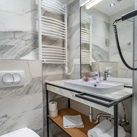 Noir 4* Szeged