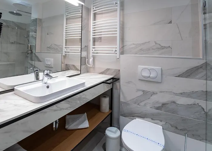 Noir 4* Szeged